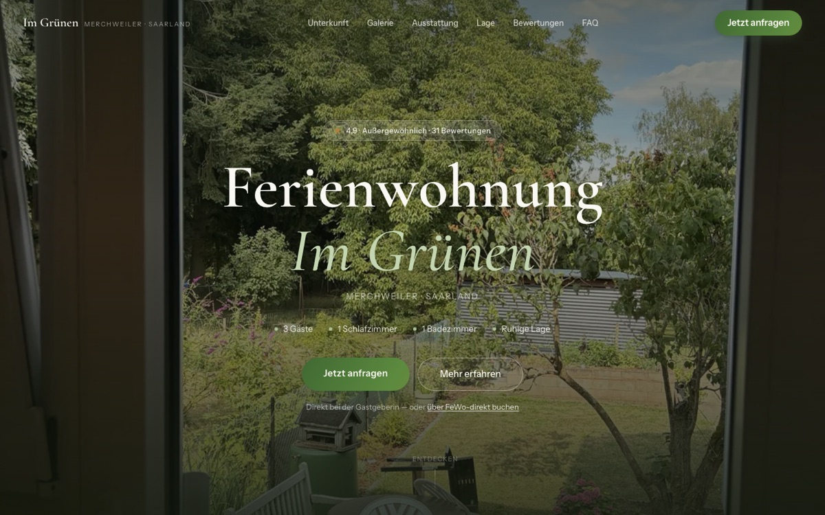 Die Website der Ferienwohnung Im Grünen am Laptop